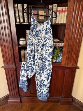 SHEIN White Jumpsuit with Blue Floral Print
